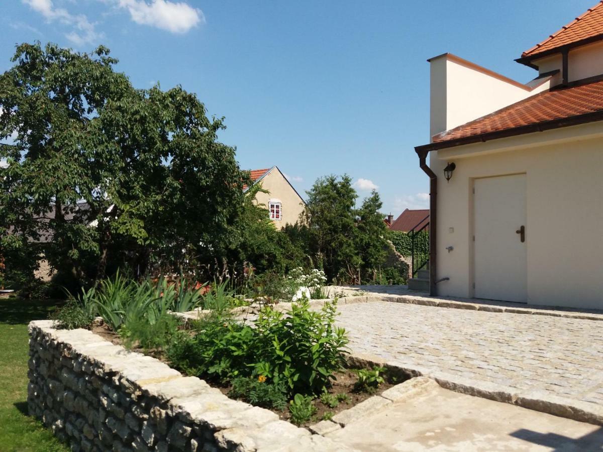 Villa Magdalena Kutna Hora Luaran gambar